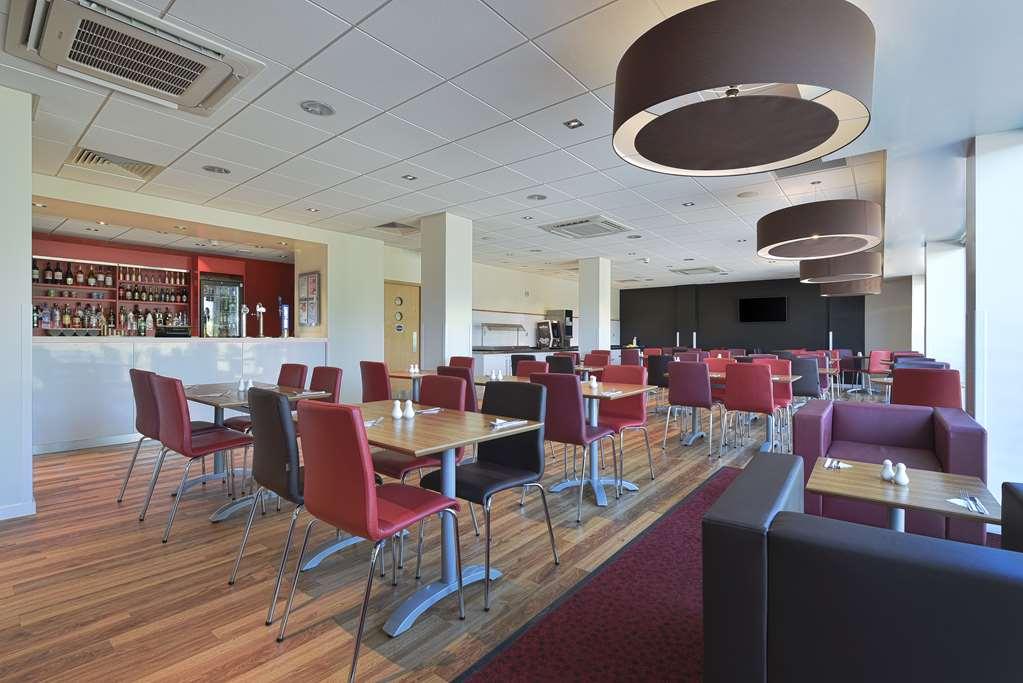 Travelodge Acton Hotel Londra
